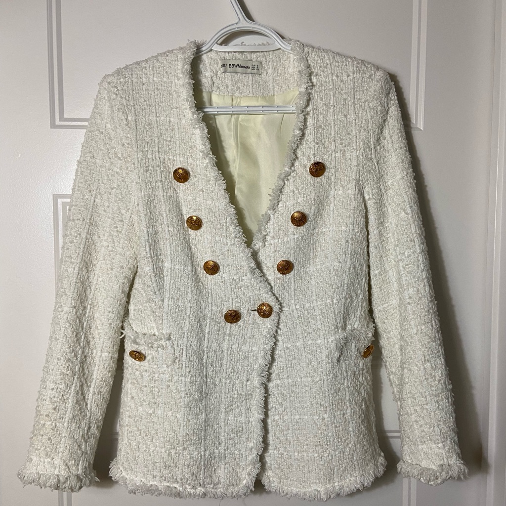 Whithe Blazer Chic